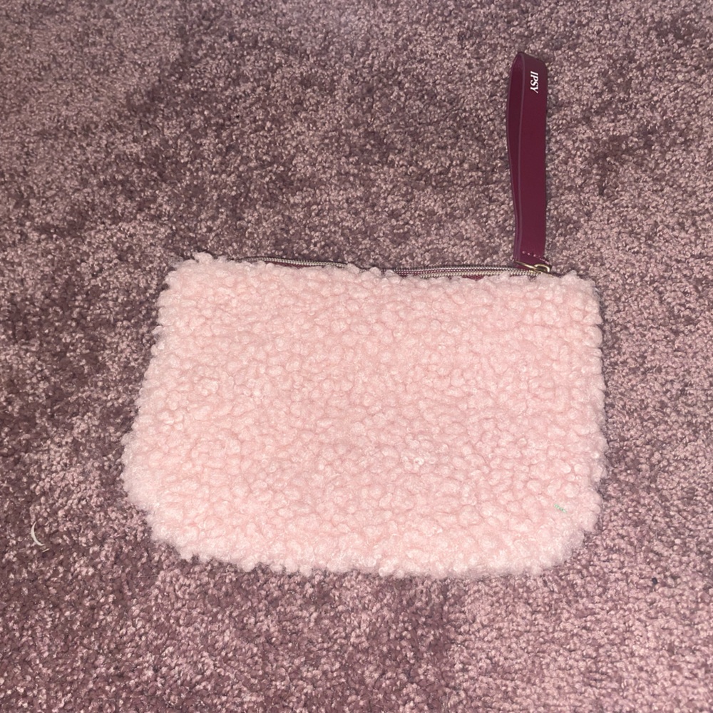 Pink cosmetic bag bundle!